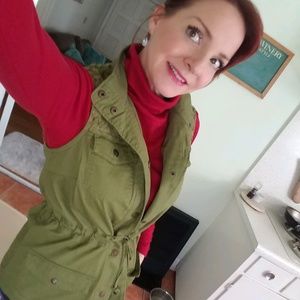 Meet your Posher, Melissa